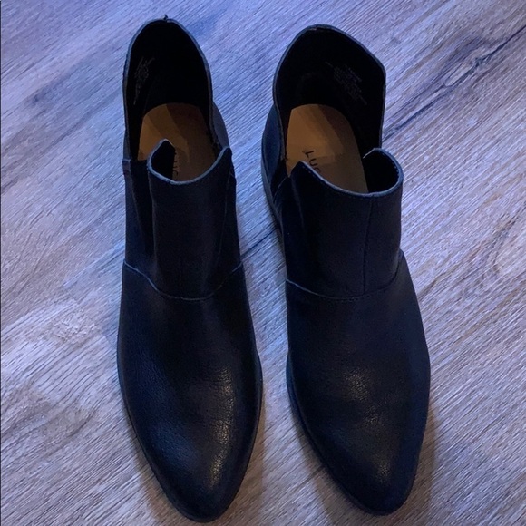 New Lucky Brand black Paramo shoe boot size - 7.5M - Picture 3 of 6